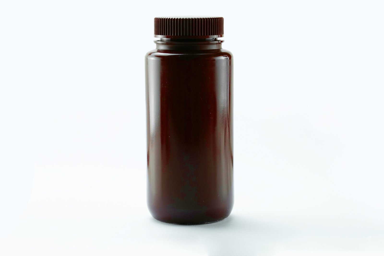 341201.jpg 500ml Amber Color Round PP Storage Bottle, Wide Mouth, Sterile, 5/pk, 50/cs - Image 1