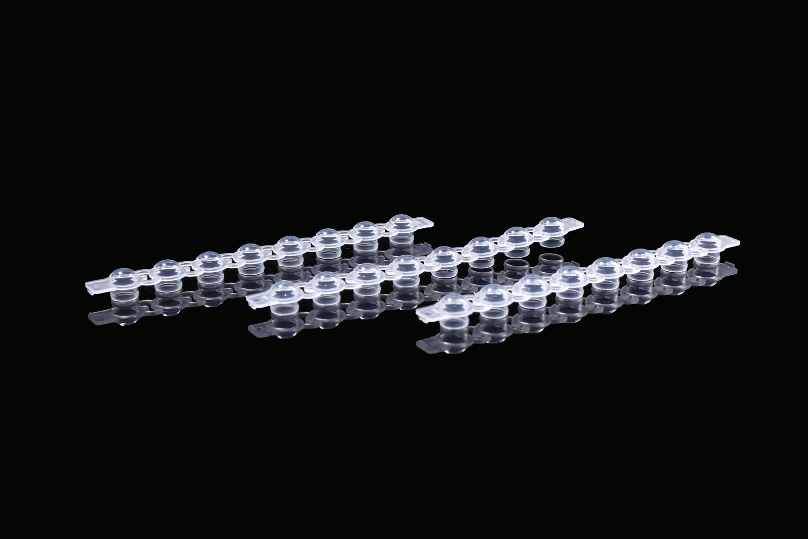406112-scaled-1.jpg Domed 8-strip Caps, Non-sterile, 125/pk, 1250/cs - Image 1